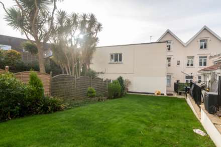 Sale Agreed by Rockproperty, Waverley Crescent, St Saviours Rd, Image 15