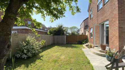Garage-Linked 3 Bed Family Home, La Rue De Haut, St Lawrence, Image 25