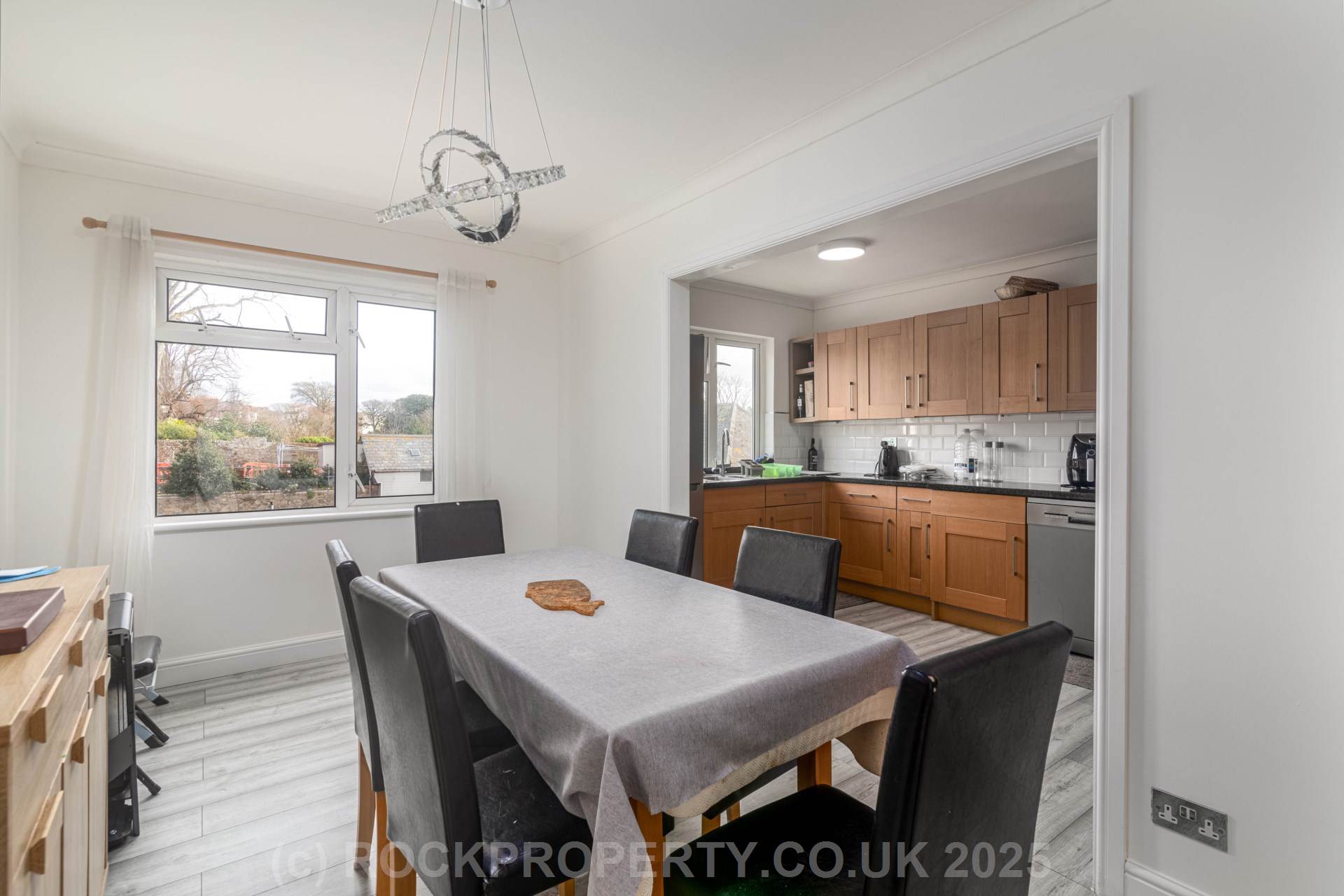 Large 3 Bed Home with Garden, St Clement's Road, Image 8