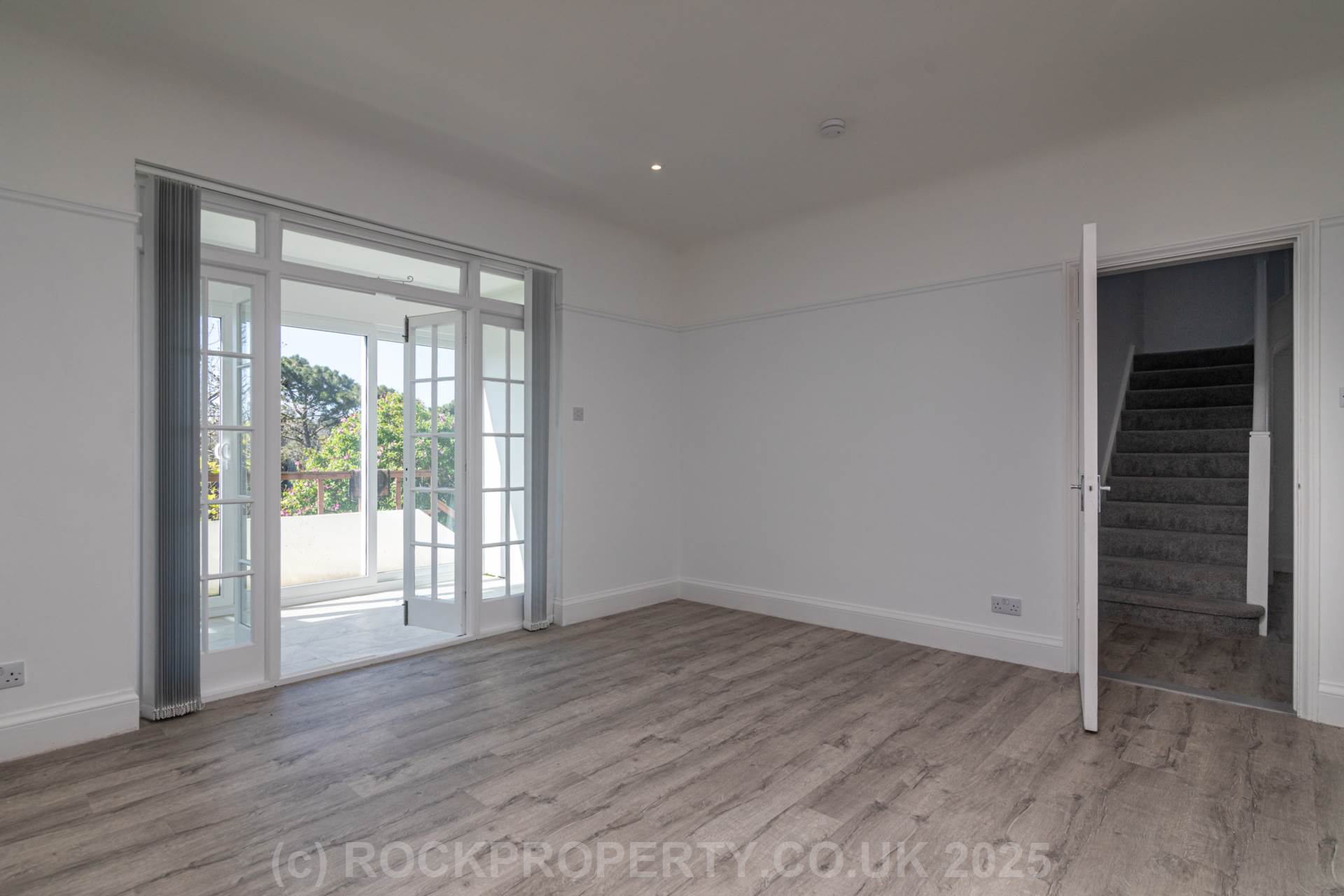 SUBSTANTIAL 4 BED 2 BATH HOUSE, West Hill, St Helier, Image 12