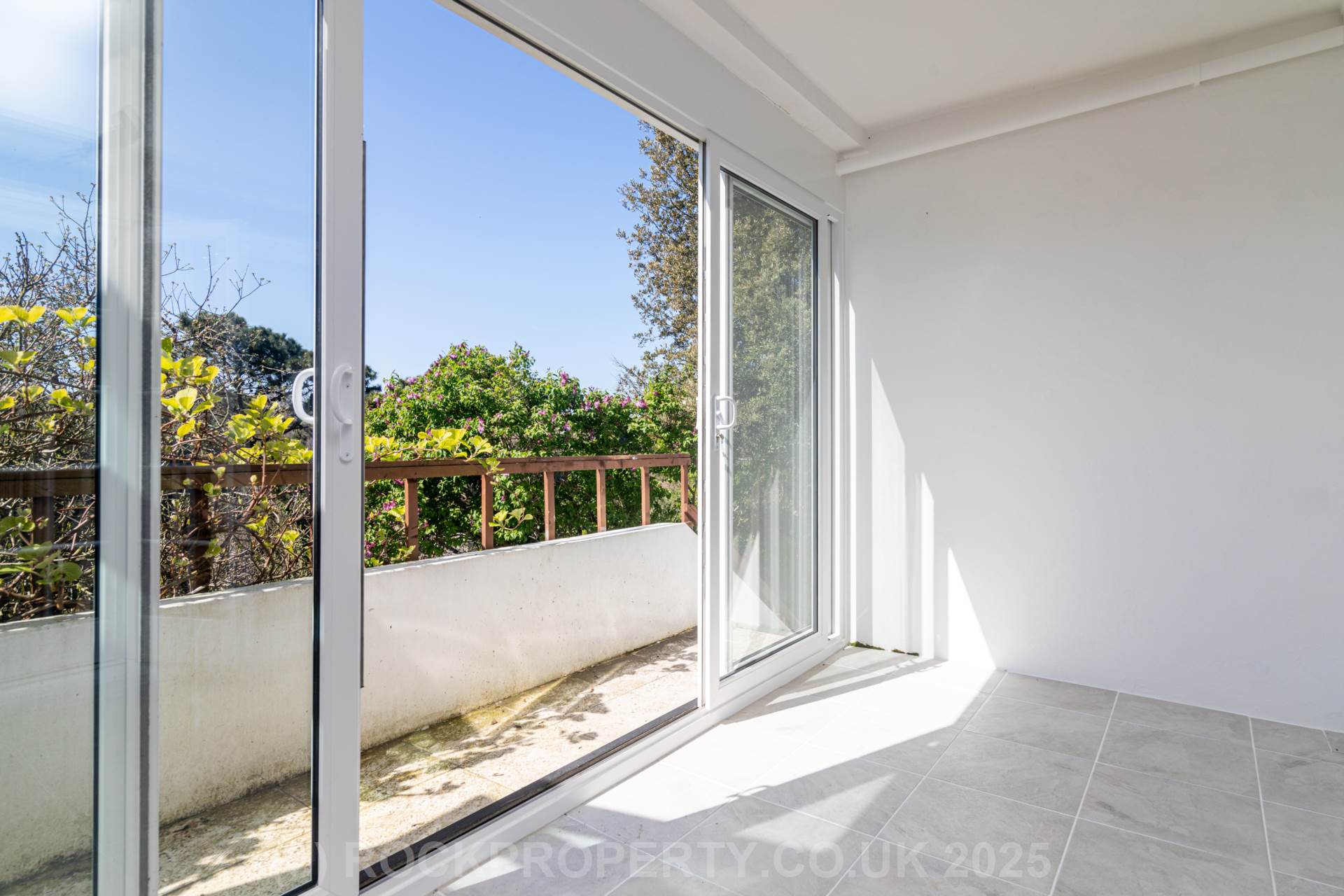 SUBSTANTIAL 4 BED 2 BATH HOUSE, West Hill, St Helier, Image 16