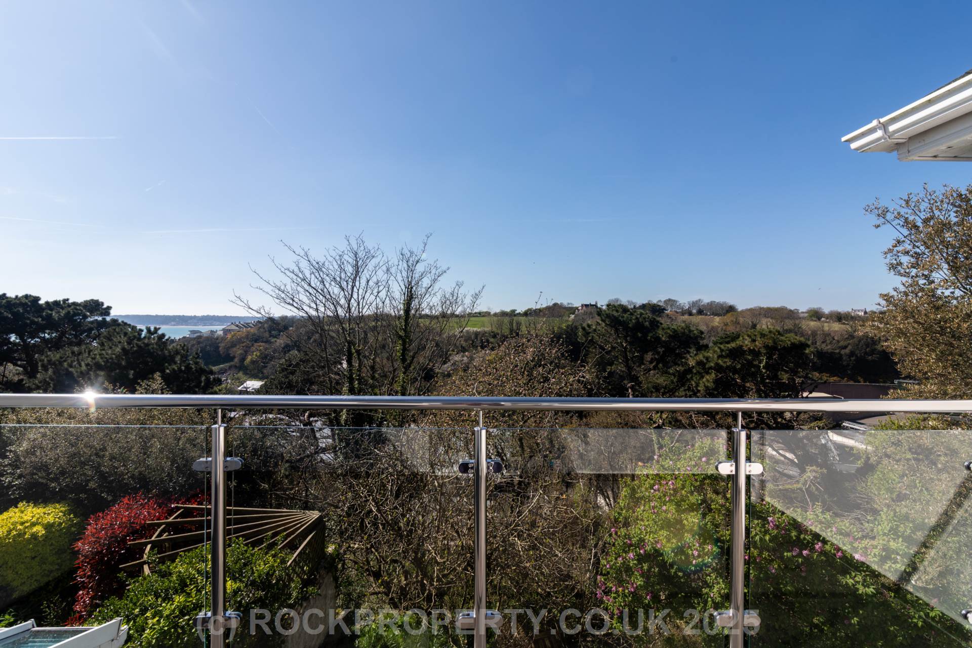 SUBSTANTIAL 4 BED 2 BATH HOUSE, West Hill, St Helier, Image 2