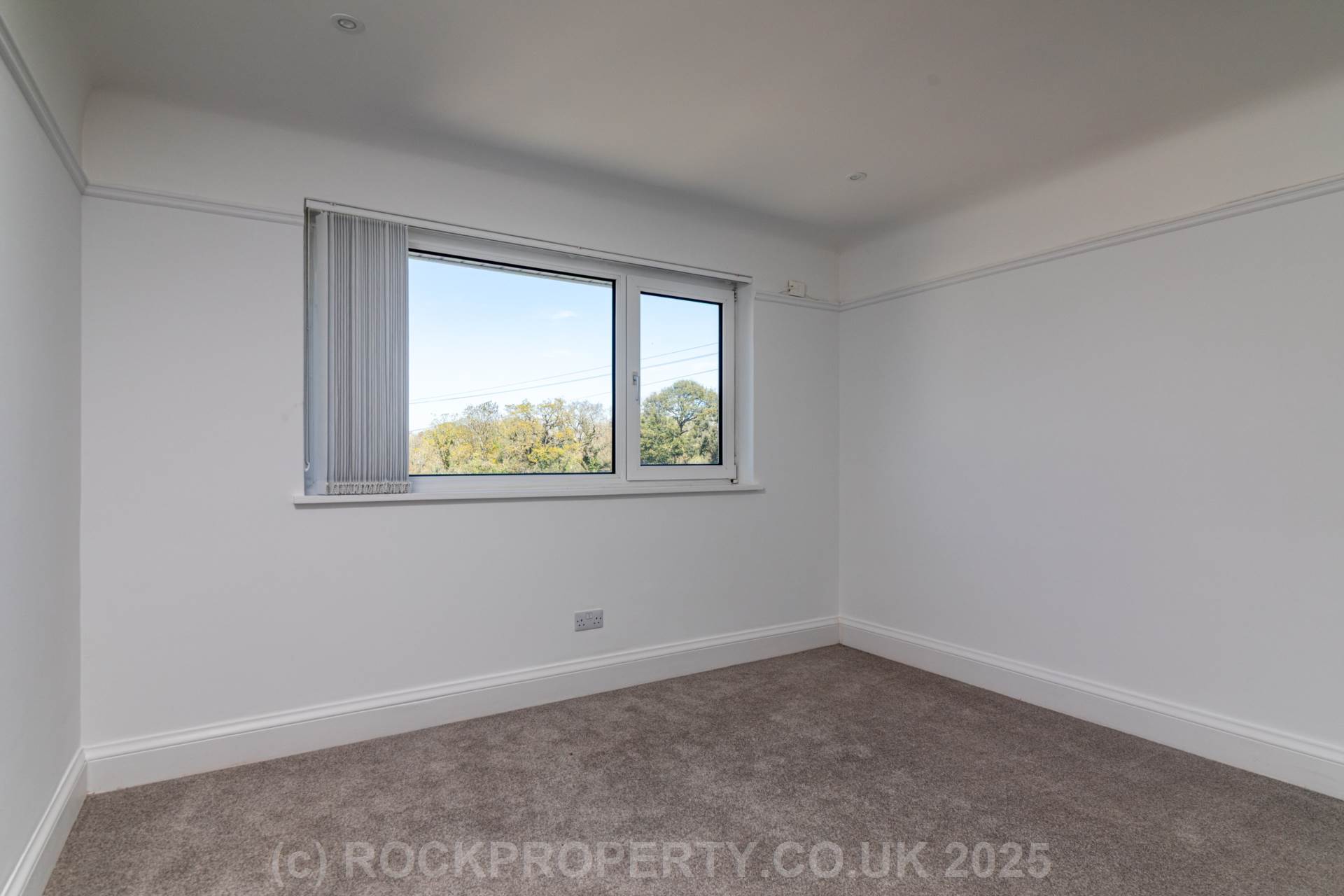 SUBSTANTIAL 4 BED 2 BATH HOUSE, West Hill, St Helier, Image 21