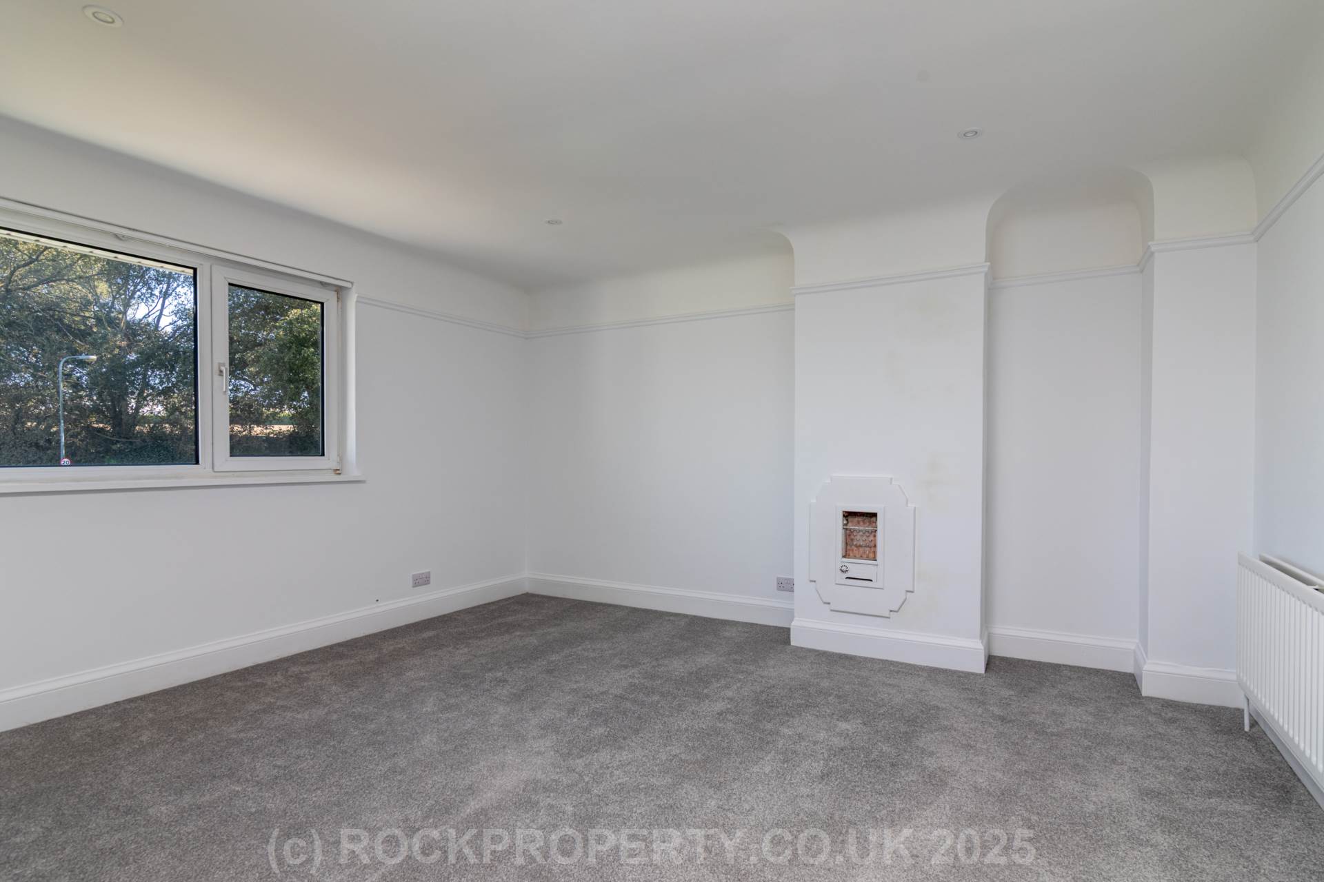 SUBSTANTIAL 4 BED 2 BATH HOUSE, West Hill, St Helier, Image 23