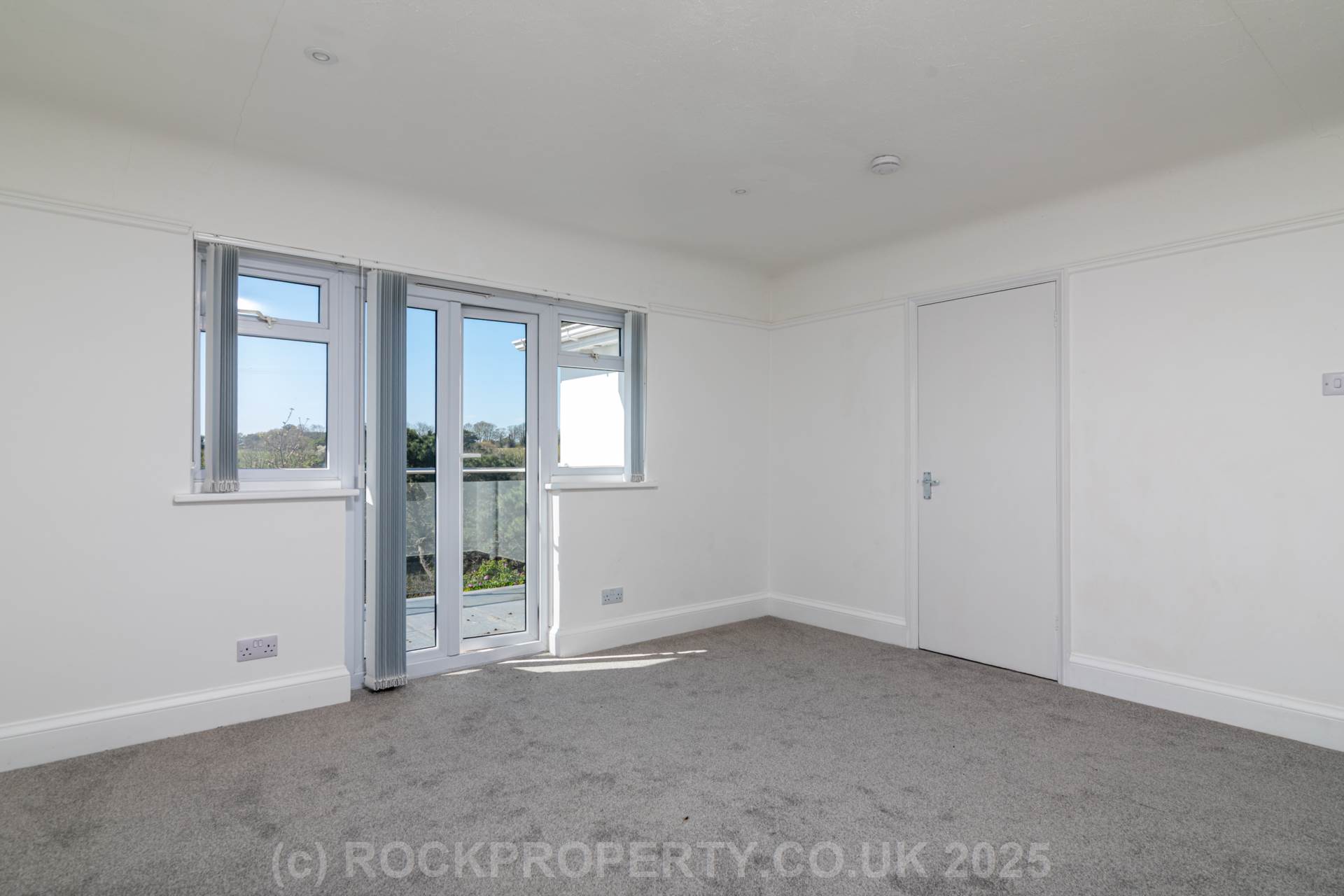 SUBSTANTIAL 4 BED 2 BATH HOUSE, West Hill, St Helier, Image 28