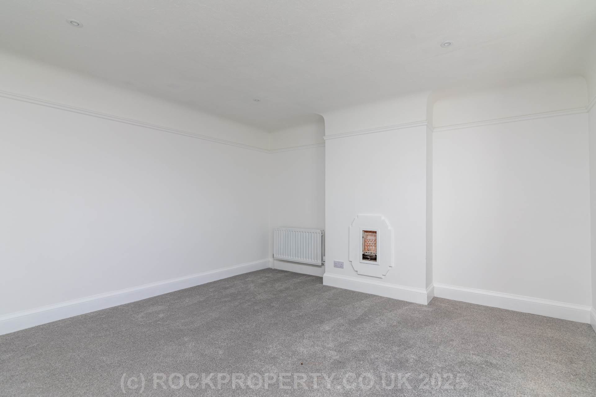 SUBSTANTIAL 4 BED 2 BATH HOUSE, West Hill, St Helier, Image 29