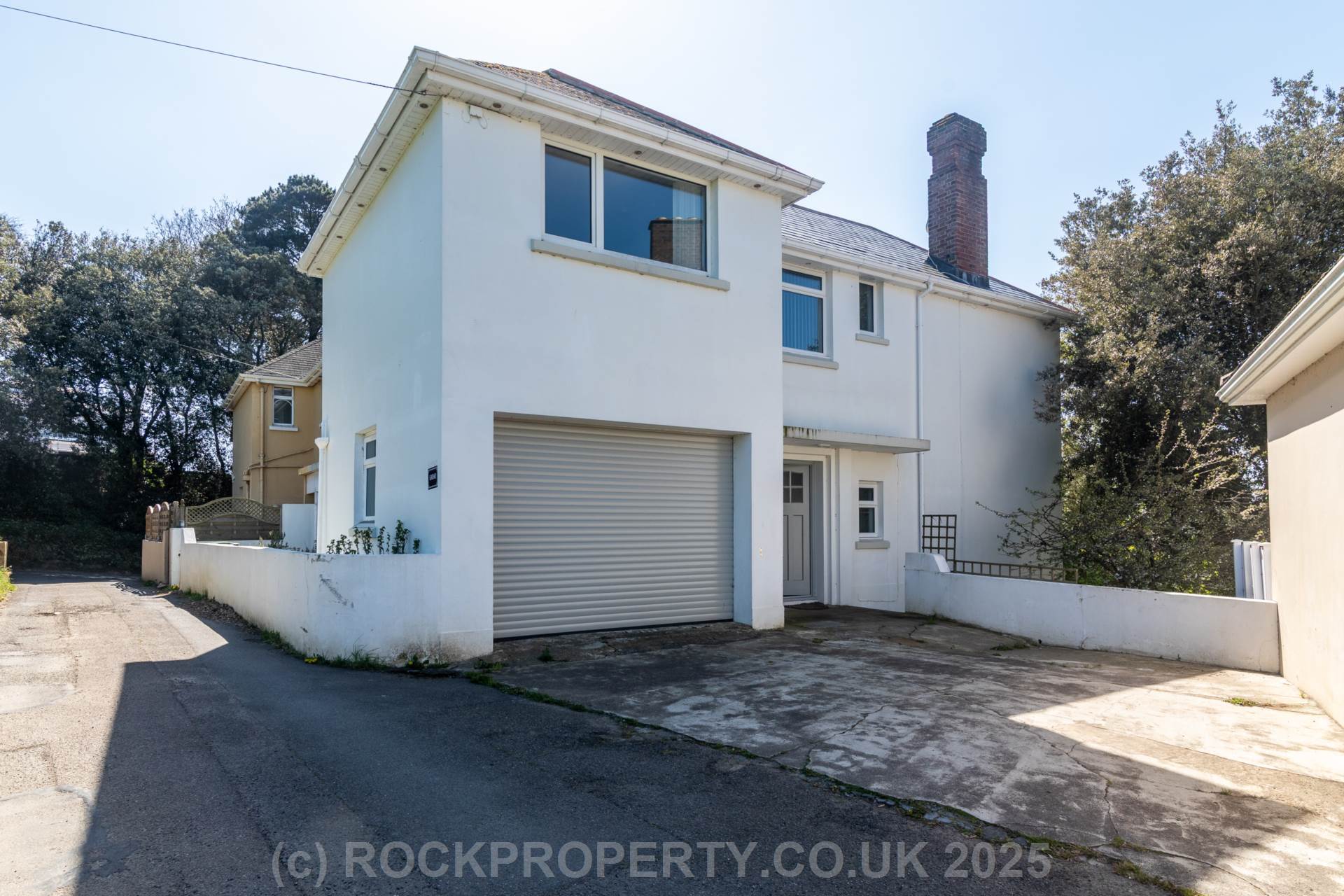SUBSTANTIAL 4 BED 2 BATH HOUSE, West Hill, St Helier, Image 4