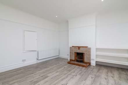SUBSTANTIAL 4 BED 2 BATH HOUSE, West Hill, St Helier, Image 14