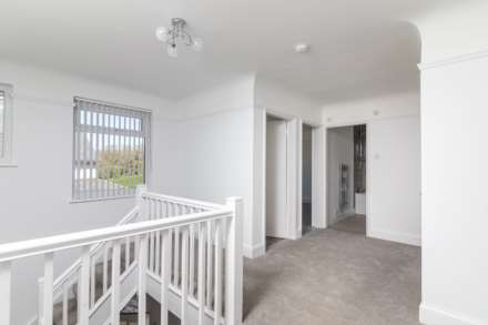 SUBSTANTIAL 4 BED 2 BATH HOUSE, West Hill, St Helier, Image 20