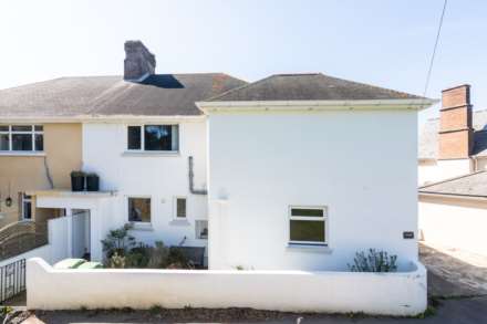 SUBSTANTIAL 4 BED 2 BATH HOUSE, West Hill, St Helier, Image 33