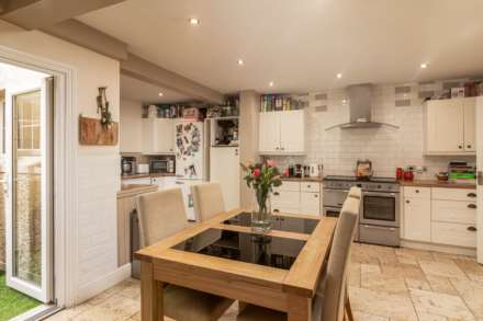 Spacious 3 Bed Family Home, Clairvale Road, St Helier, Image 1