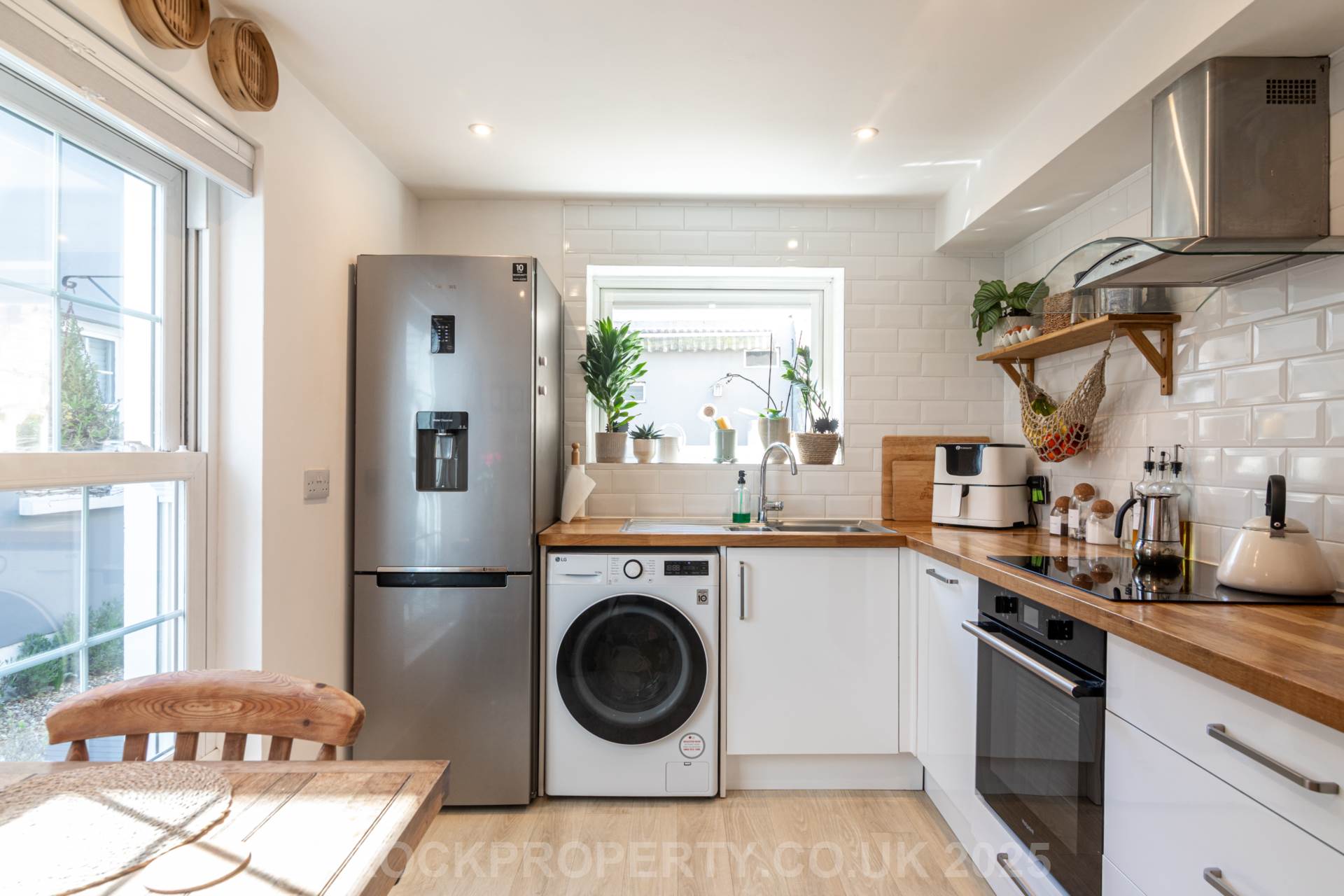 SALE AGREED BY ROCKPROPERTY, Oxford Road, St Helier, Image 10