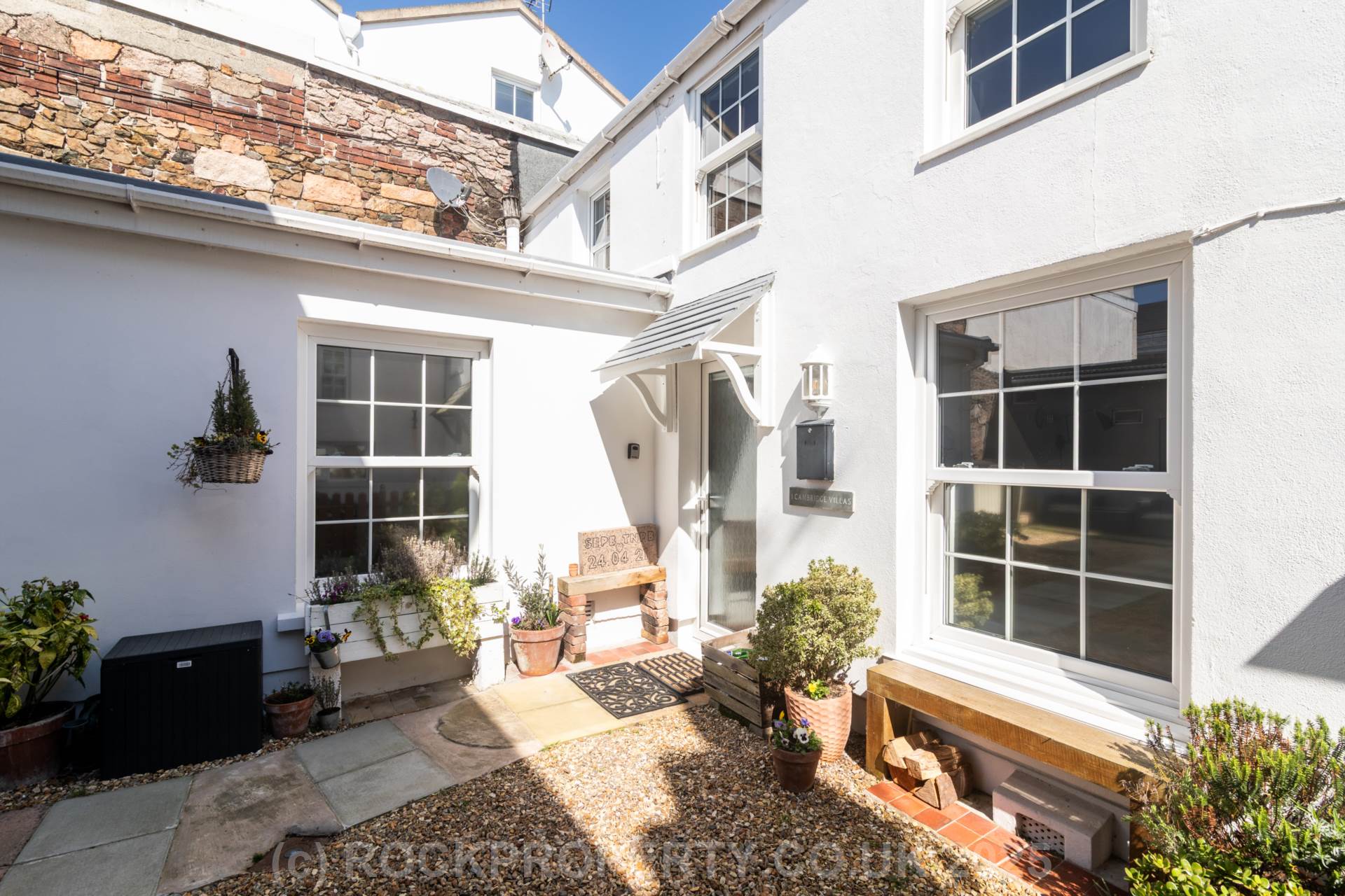 SALE AGREED BY ROCKPROPERTY, Oxford Road, St Helier, Image 2