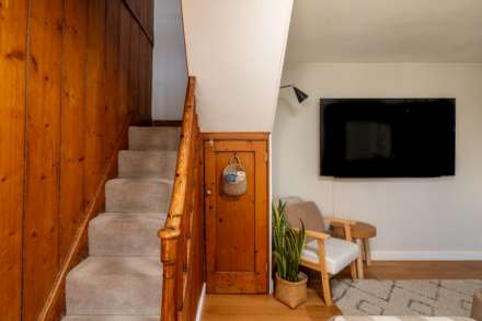 SALE AGREED BY ROCKPROPERTY, Oxford Road, St Helier, Image 9