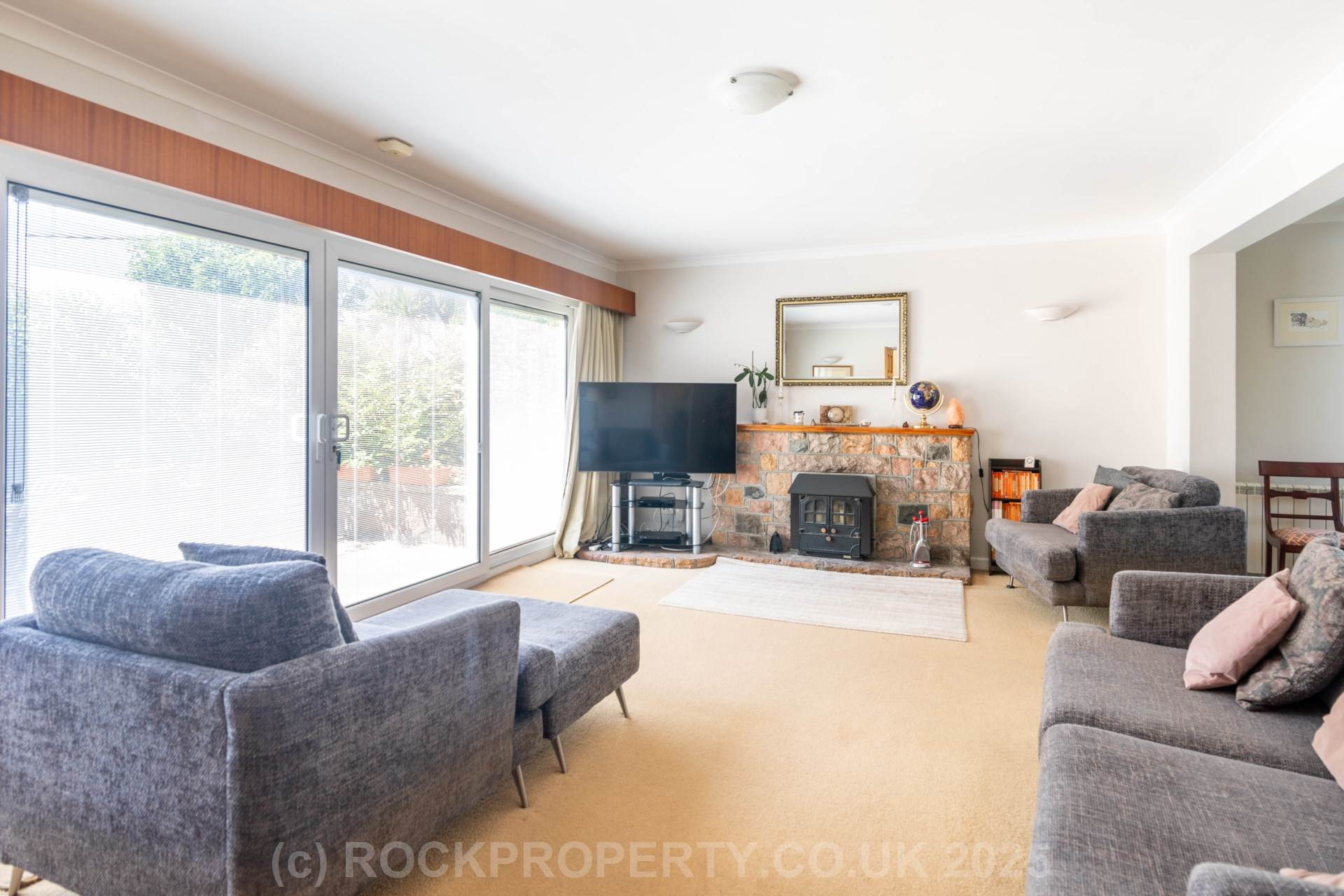 Substantial 5 Bed 3 Bath Executive Home, La Route De Vinchelez, Rural St Ouen, Image 15