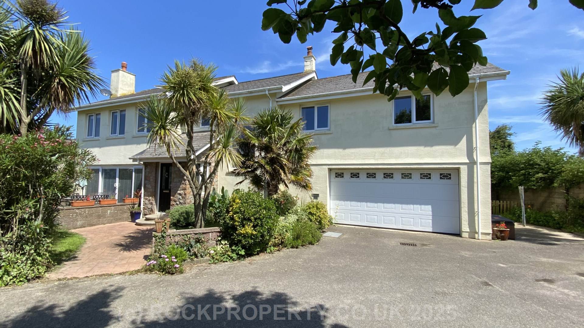 Substantial 5 Bed 3 Bath Executive Home, La Route De Vinchelez, Rural St Ouen, Image 2