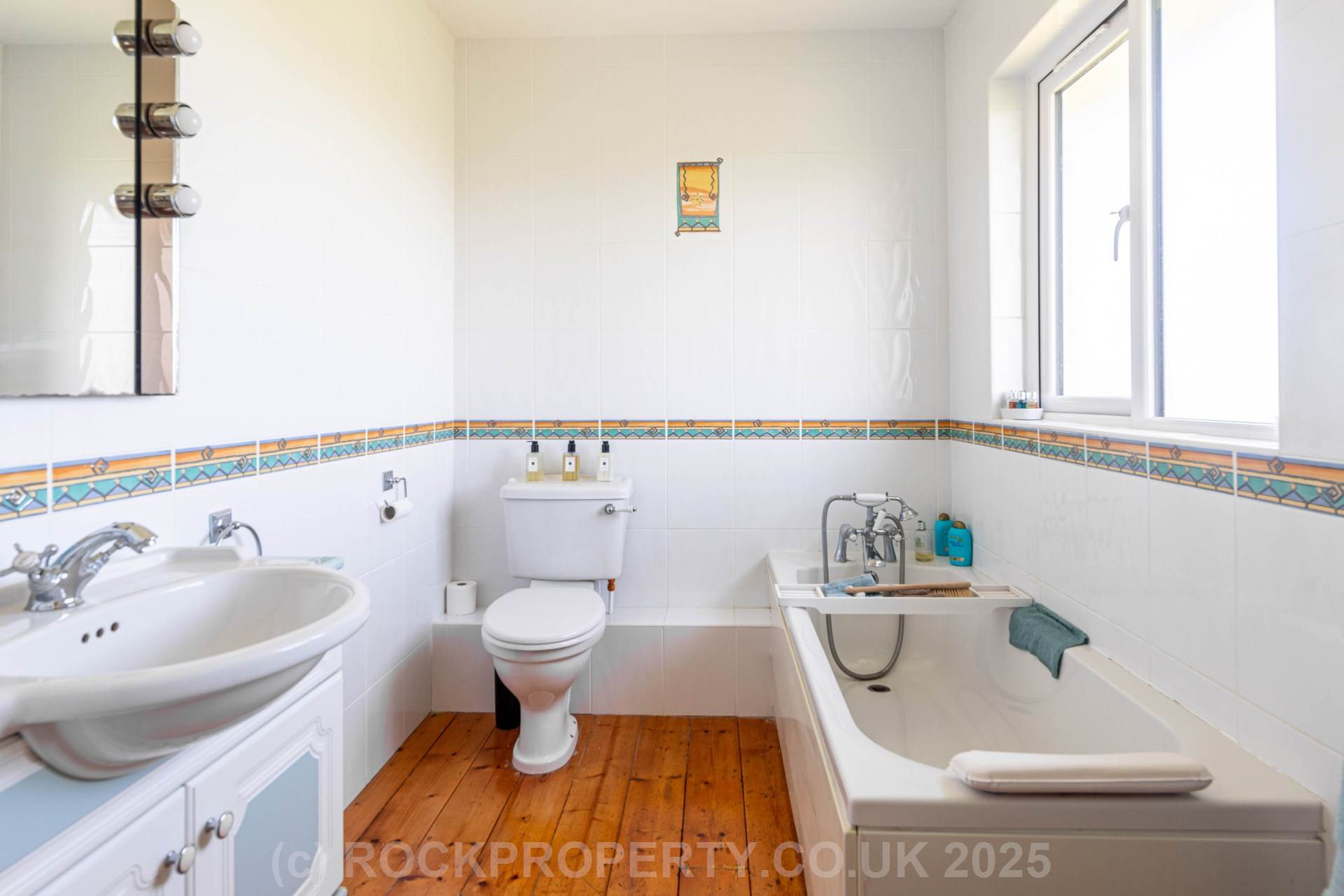 Substantial 5 Bed 3 Bath Executive Home, La Route De Vinchelez, Rural St Ouen, Image 28