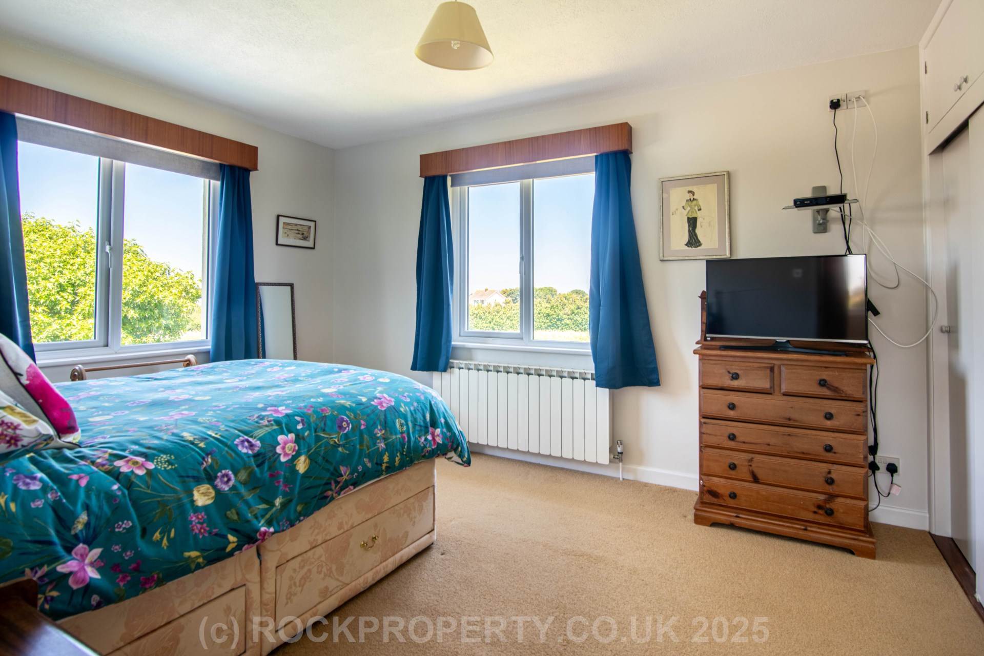 Substantial 5 Bed 3 Bath Executive Home, La Route De Vinchelez, Rural St Ouen, Image 31