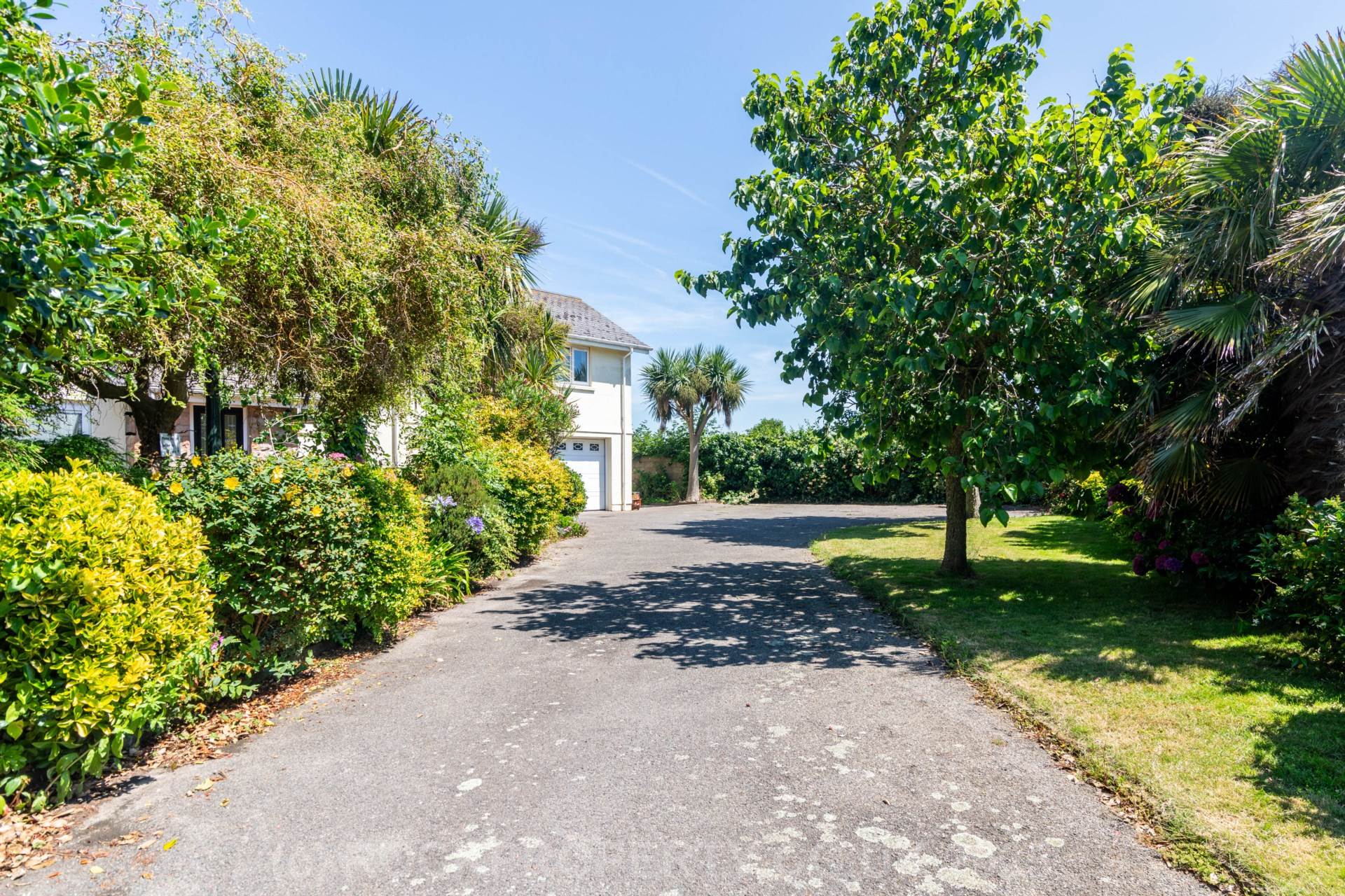 Substantial 5 Bed 3 Bath Executive Home, La Route De Vinchelez, Rural St Ouen, Image 5