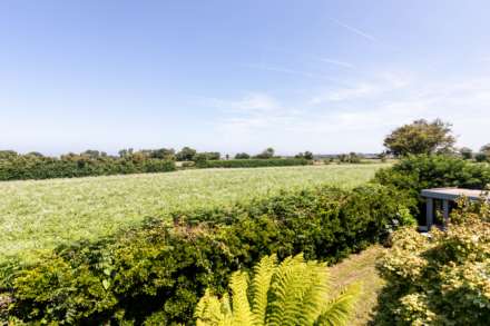 Substantial 5 Bed 3 Bath Executive Home, La Route De Vinchelez, Rural St Ouen, Image 13