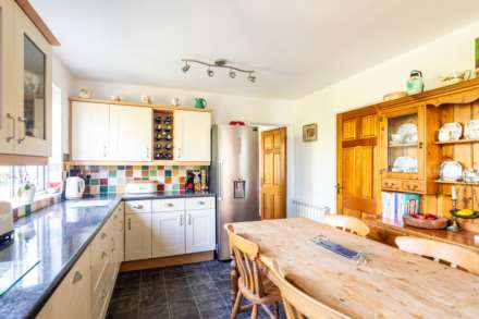 Substantial 5 Bed 3 Bath Executive Home, La Route De Vinchelez, Rural St Ouen, Image 24