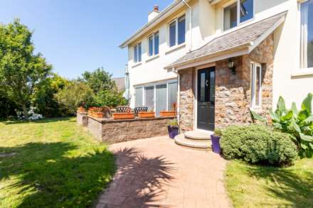 Substantial 5 Bed 3 Bath Executive Home, La Route De Vinchelez, Rural St Ouen, Image 3