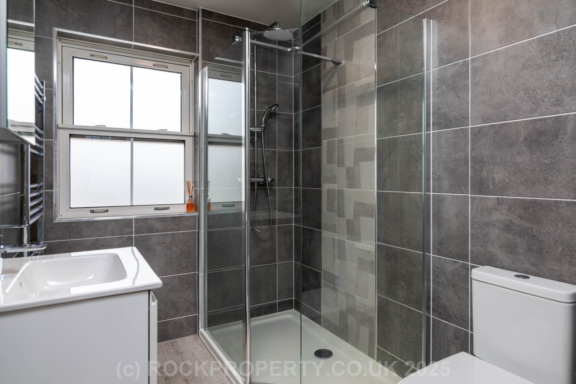 SALE AGREED BY ROCKPROPERTY, La Rue Du Trot, St Saviour, Image 15