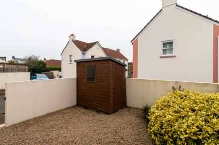 SALE AGREED BY ROCKPROPERTY, La Rue Du Trot, St Saviour, Image 3