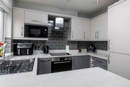 Fabulous 3 Bed Family Home, Val Plaisant, St Helier, Image 13