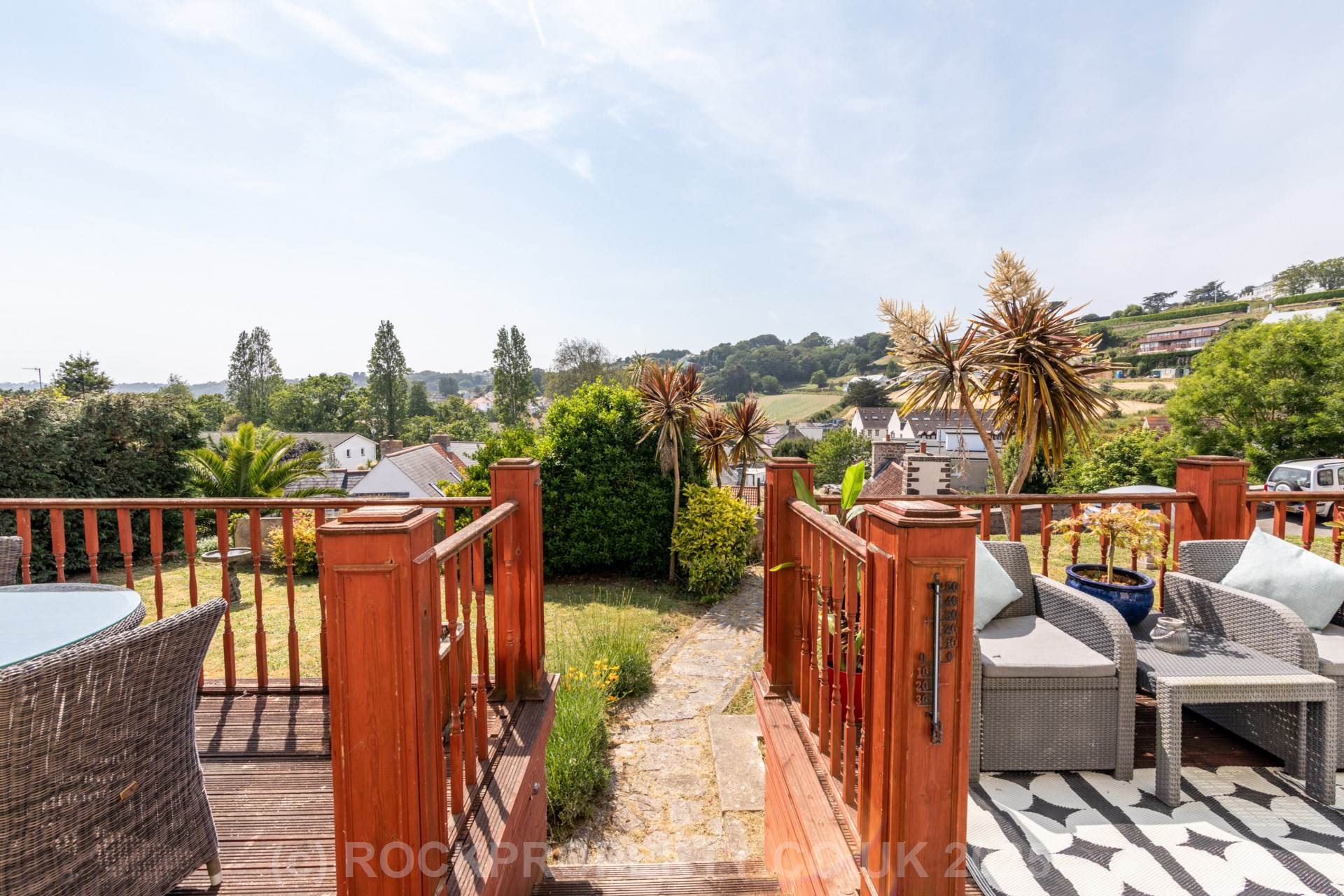 2 Bed with Fabulous Views, Garden & Parking, La Vallee De St. Pierre, St Lawrence, Image 2