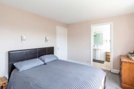 2 Bed with Fabulous Views, Garden & Parking, La Vallee De St. Pierre, St Lawrence, Image 13