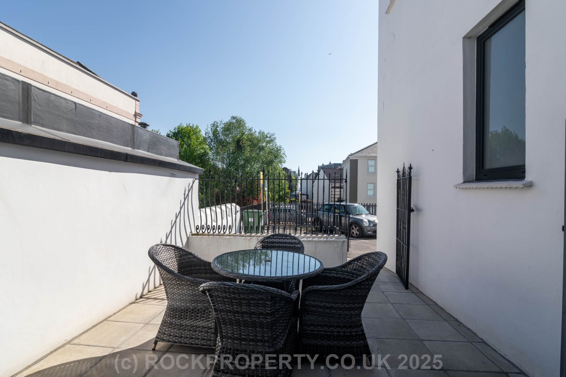 3 Bed Home with Patio & Parking, Town Outskirts, Image 2