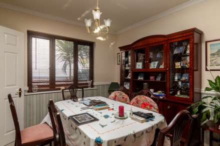 SPACIOUS 3 BED FAMILY HOME, Le Douet De St Croix, La Route Es Nouaux, St Helier, Image 9