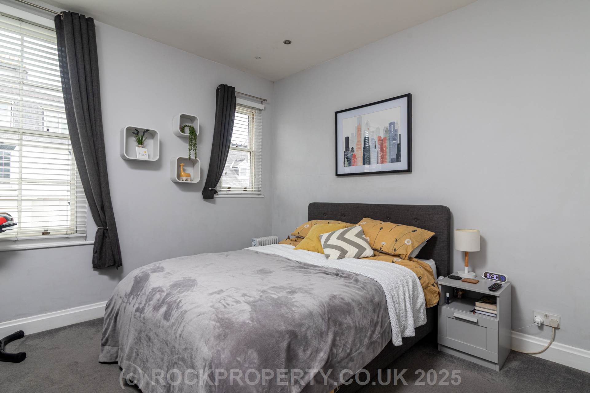 Spacious 2 Bed with Parking, Clarendon Road, St Helier, Image 10