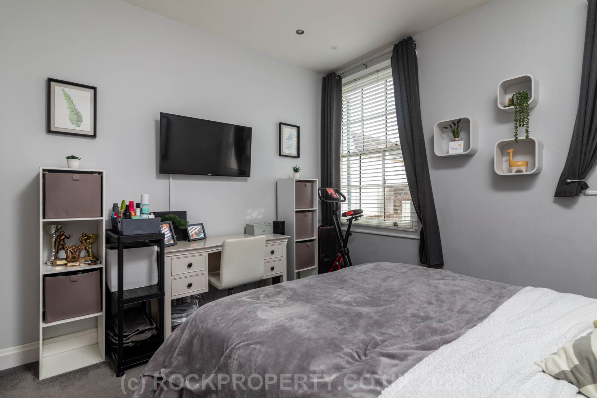 Spacious 2 Bed with Parking, Clarendon Road, St Helier, Image 12