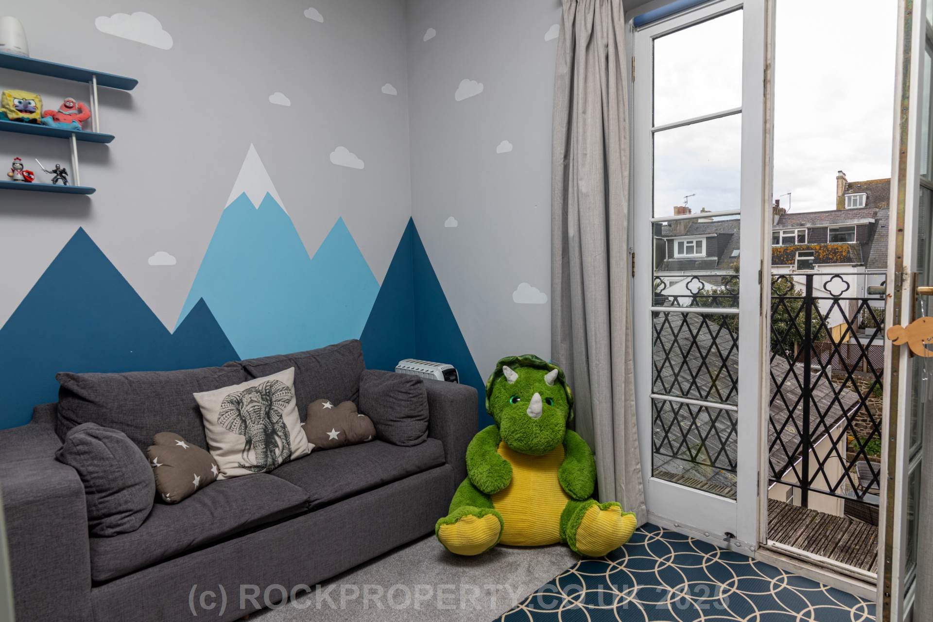 Spacious 2 Bed with Parking, Clarendon Road, St Helier, Image 16