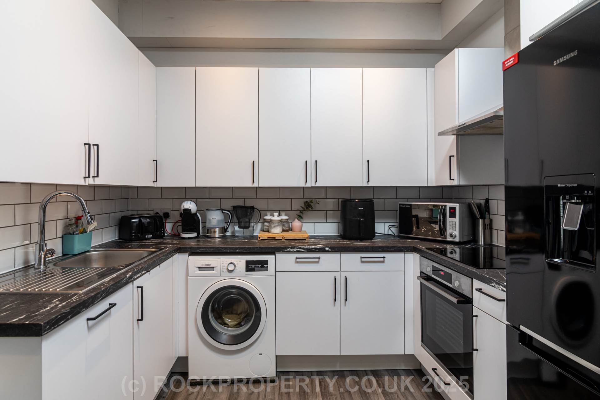 Spacious 2 Bed with Parking, Clarendon Road, St Helier, Image 6