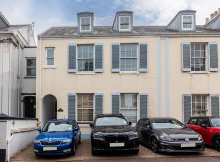 Spacious 2 Bed with Parking, Clarendon Road, St Helier, Image 19