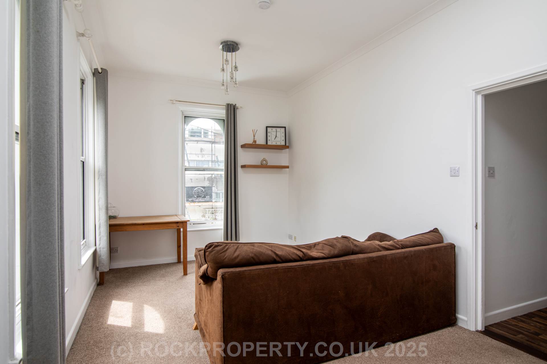 SPACIOUS 2 BED + PARKING, Leighton Court, St Aubin's Inner Rd, Image 3