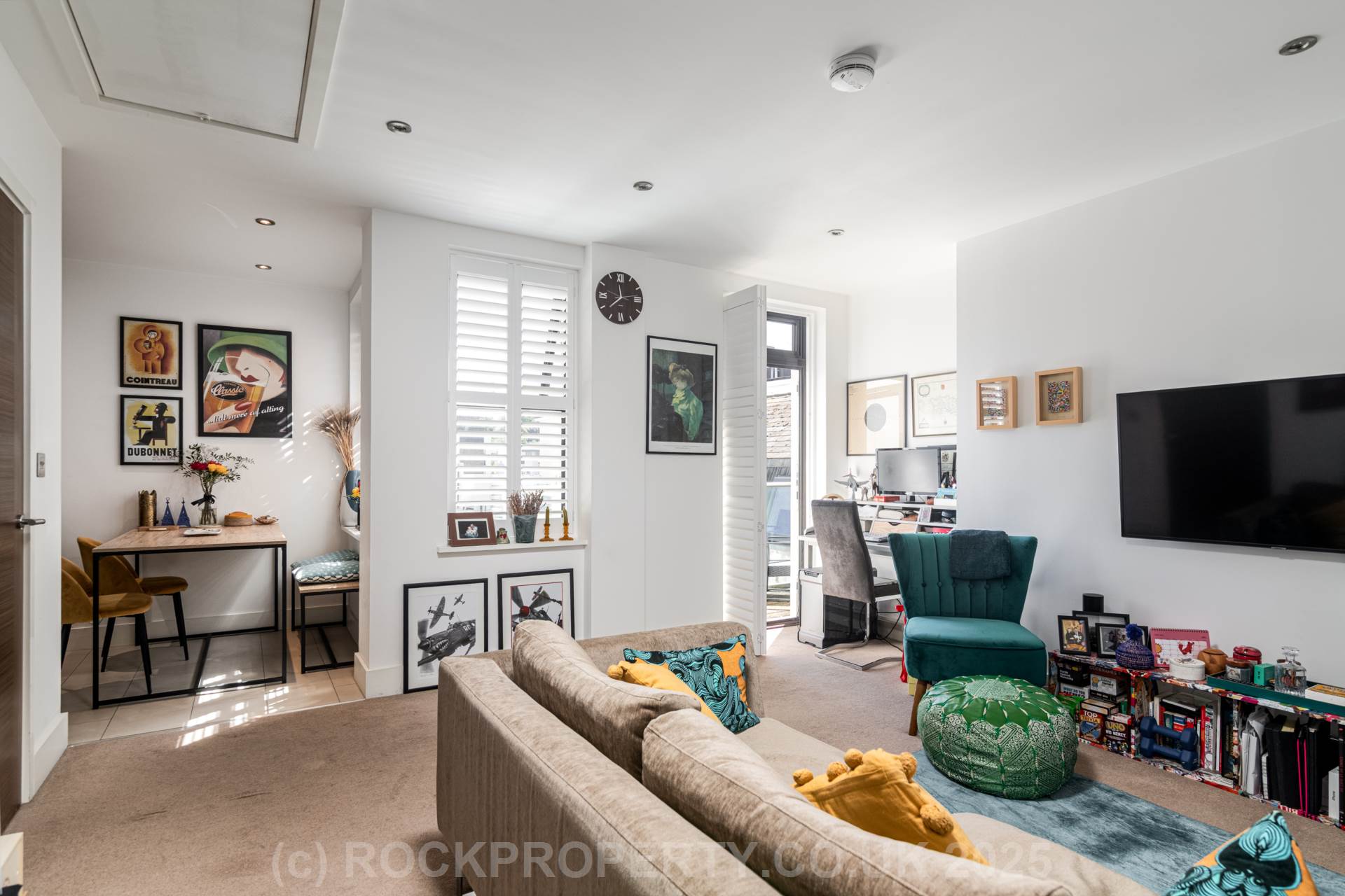 FABULOUS 1 BED PENTHOUSE, Central St Helier, Image 1