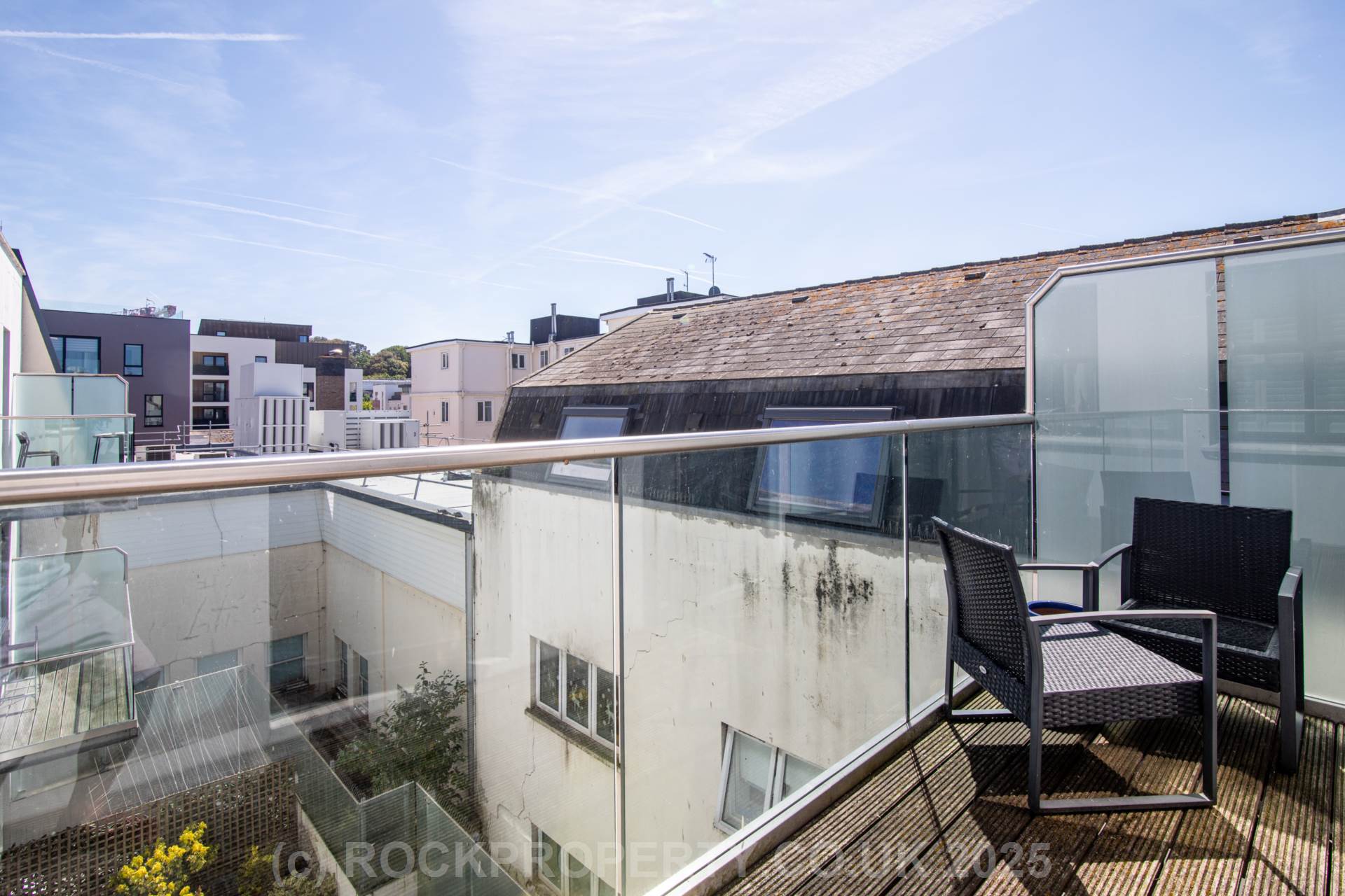FABULOUS 1 BED PENTHOUSE, Central St Helier, Image 12
