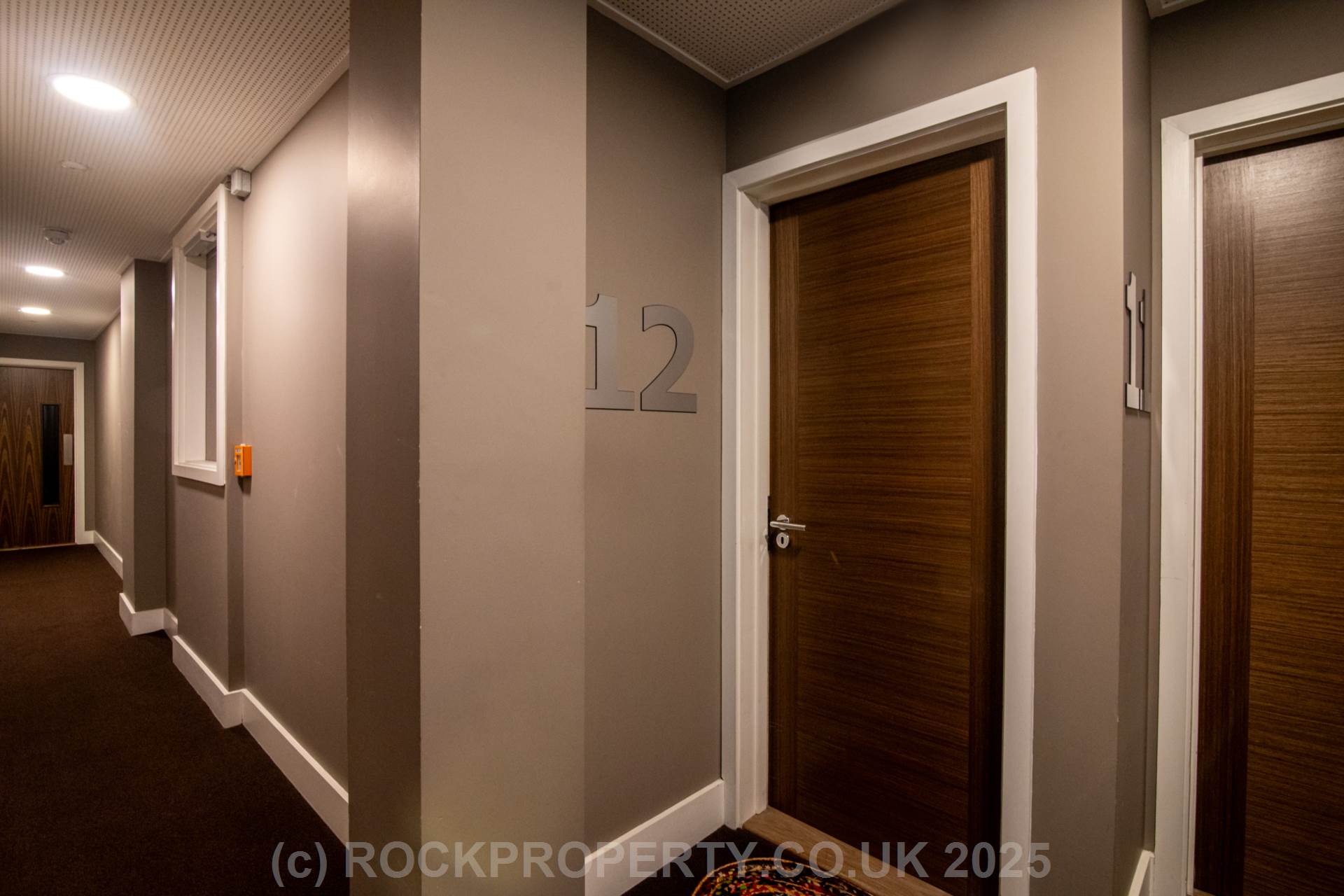 FABULOUS 1 BED PENTHOUSE, Central St Helier, Image 14