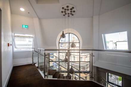 FABULOUS 1 BED PENTHOUSE, Central St Helier, Image 13