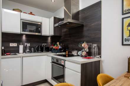 FABULOUS 1 BED PENTHOUSE, Central St Helier, Image 8