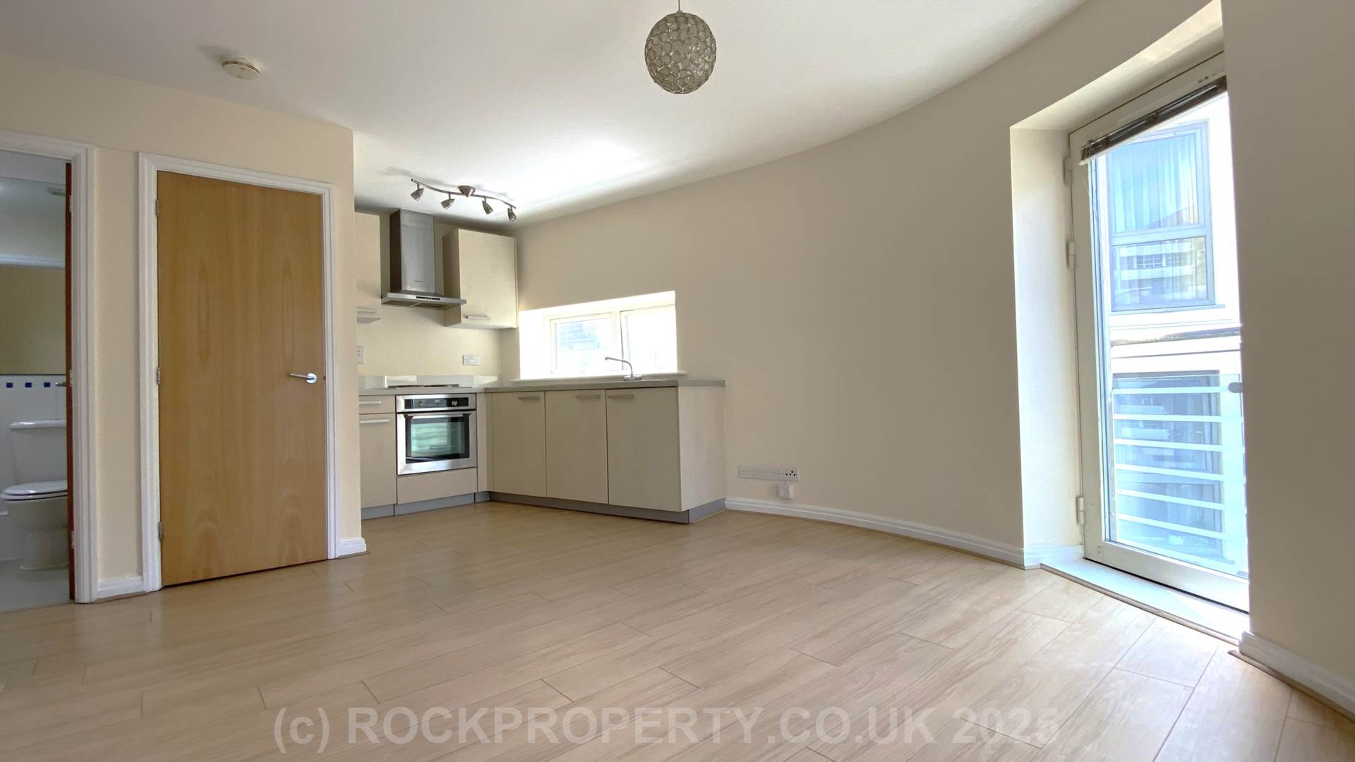 Bright, Light & Spacious 1 Bed, Spectrum, St Helier, Image 1