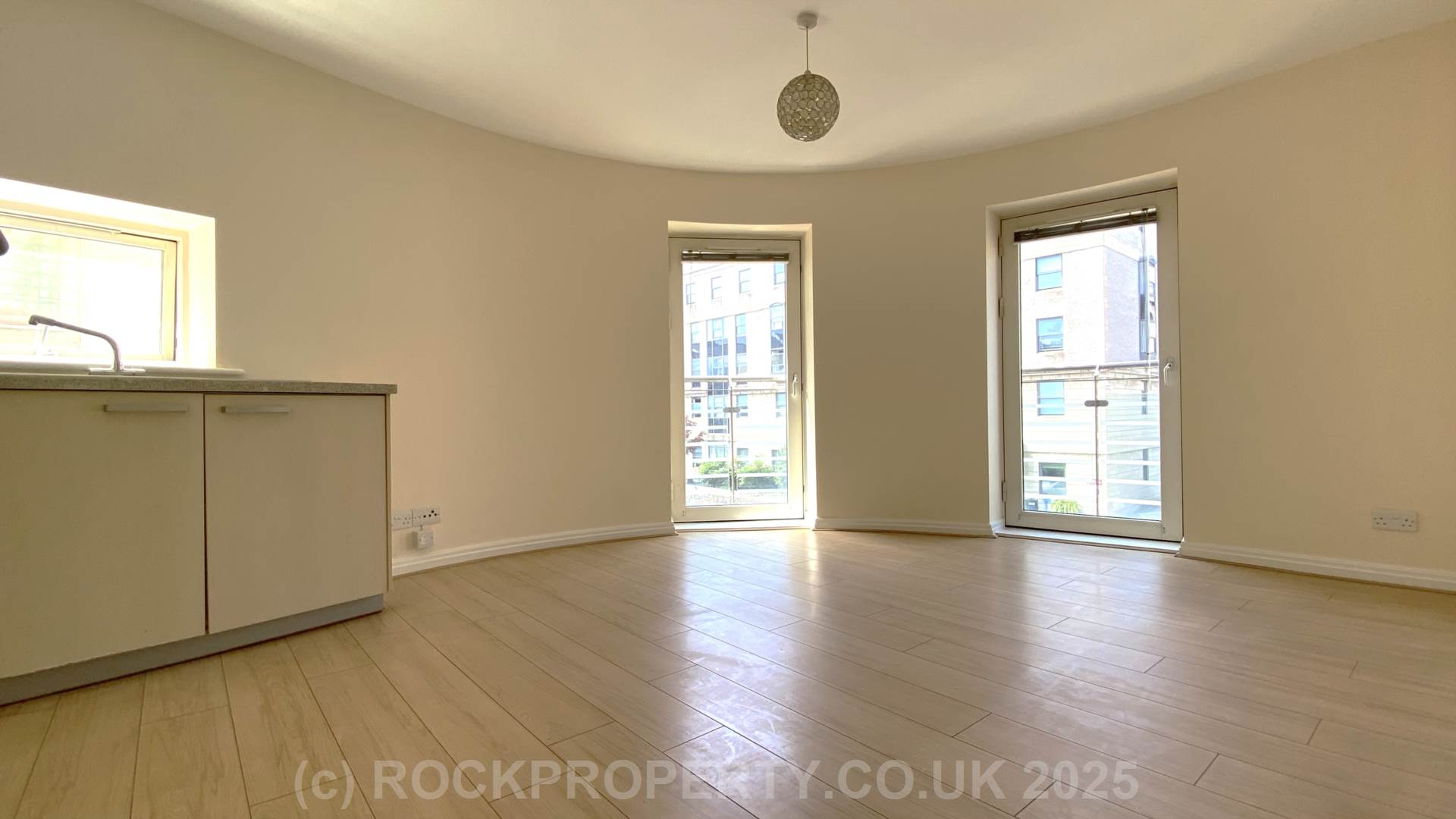 Bright, Light & Spacious 1 Bed, Spectrum, St Helier, Image 3
