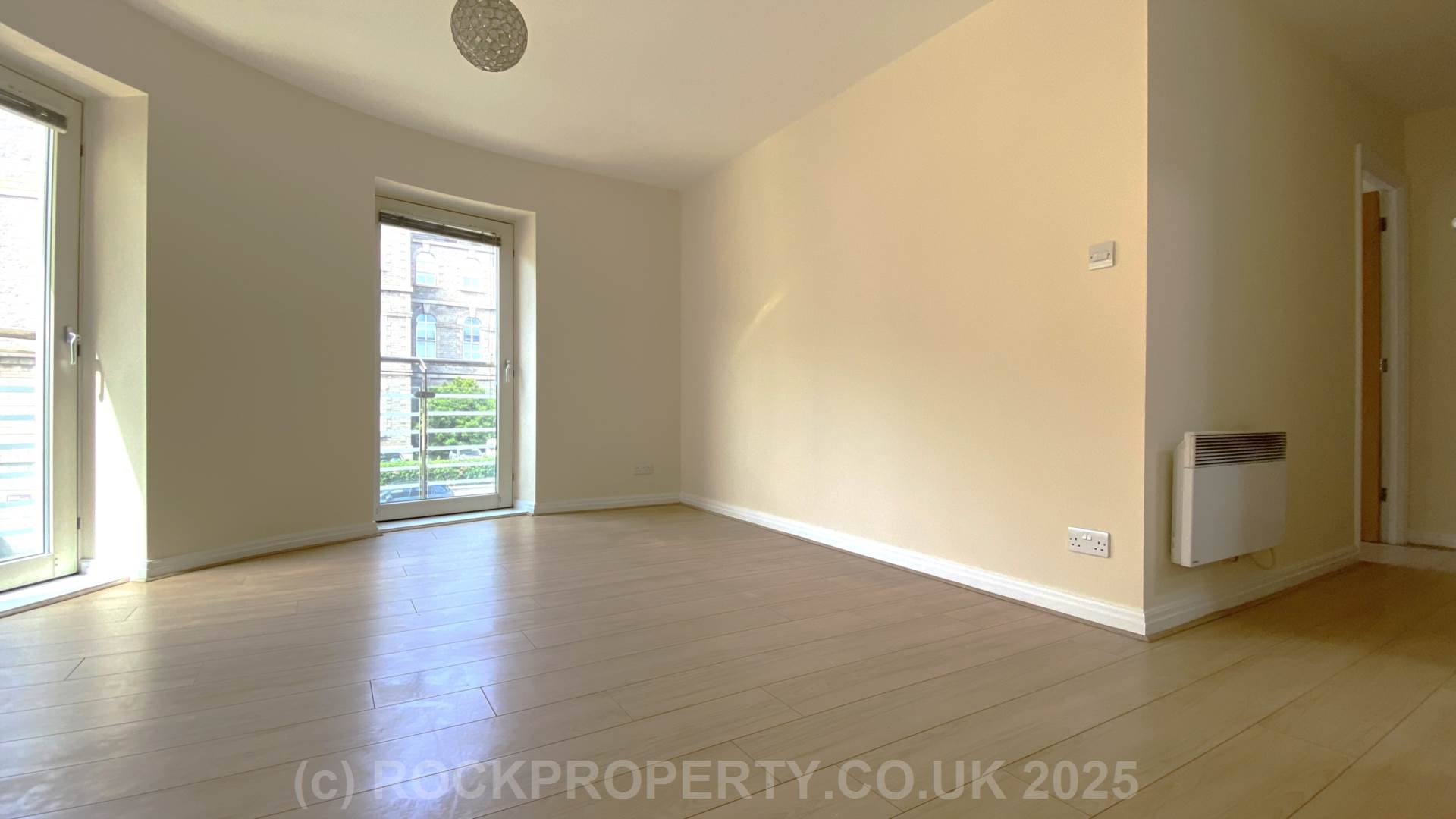 Bright, Light & Spacious 1 Bed, Spectrum, St Helier, Image 4