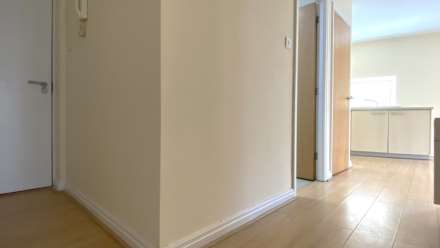 Bright, Light & Spacious 1 Bed, Spectrum, St Helier, Image 11