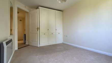 GREAT VALUE 2 BED APARTMENT, St Clement Coast Rd, Image 3