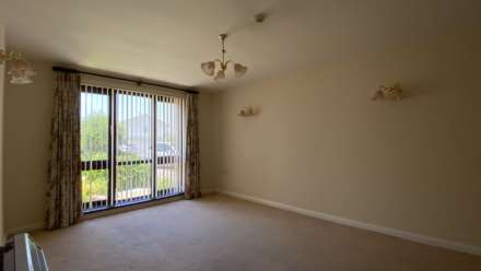 GREAT VALUE 2 BED APARTMENT, St Clement Coast Rd, Image 6
